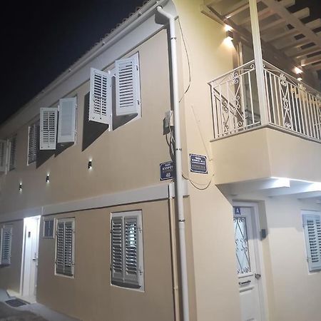 Corfu  Garitsa Apartments מראה חיצוני תמונה